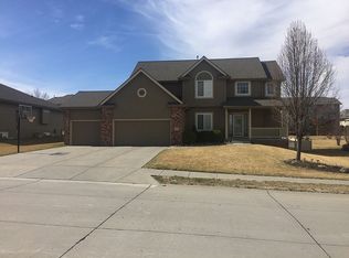 7302 S 170th St, Omaha, NE 68136