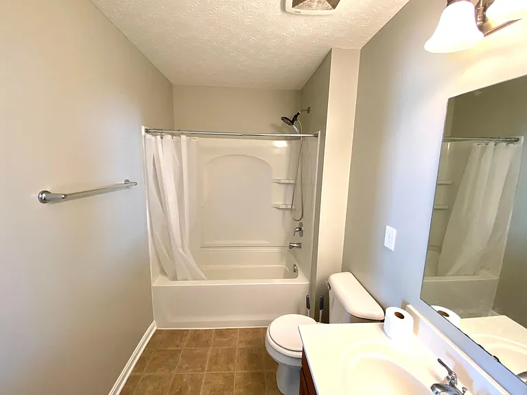 Bathroom on the second floor