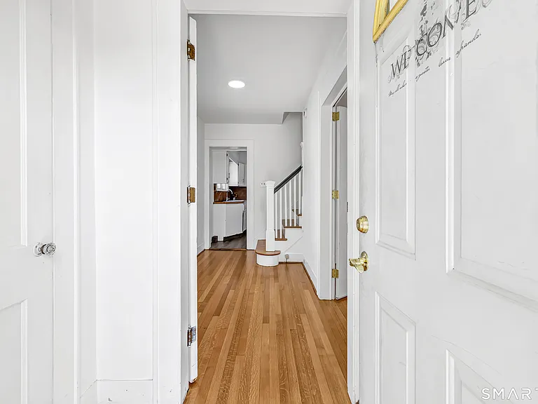 170 Huntington Tpke — Photo 4