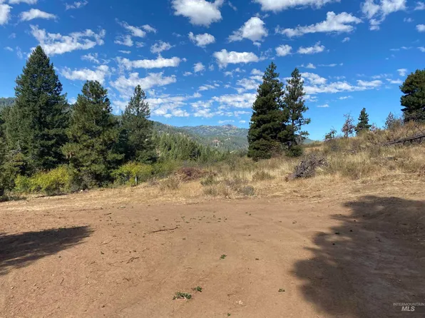 26 Highland Rd, Boise, ID 83716