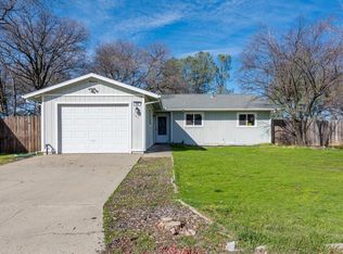 540 Sunlight Dr, Diamond Springs, CA 95619