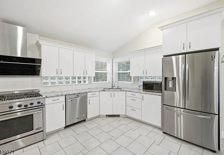 47 Crossbrook Rd — Photo 13