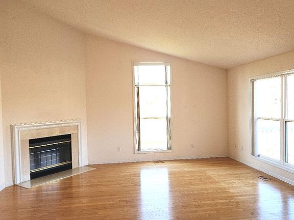 5th image of 5944 Lohr Lake Dr
