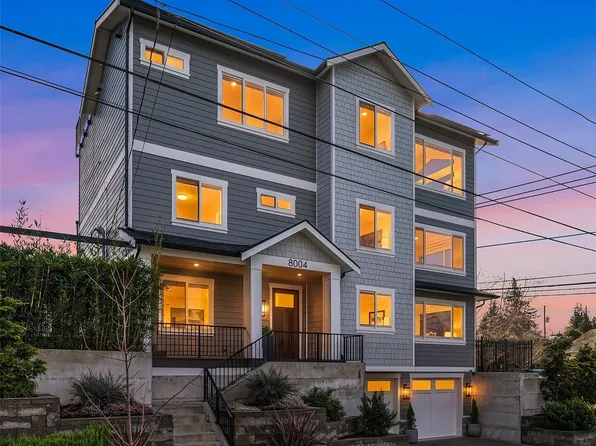 8004 Burke Avenue N, Seattle, WA 98103