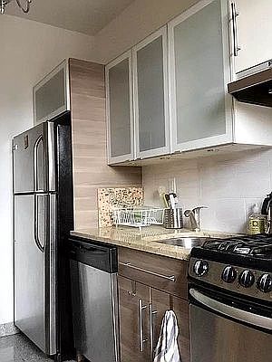 5th image of 80 Edgecombe Ave APT 44