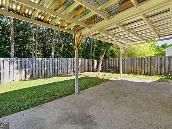 29th image of 540 Sterling Hill Dr