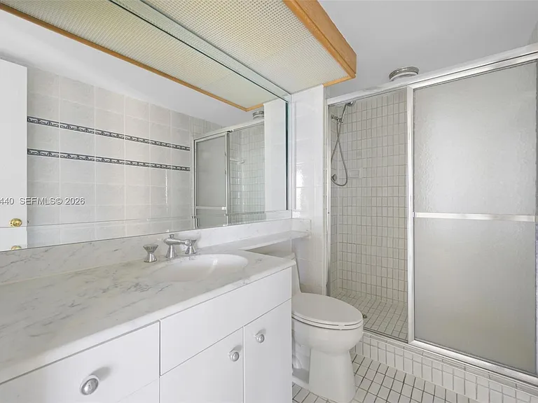 19355 Turnberry Way #15G — Photo 16