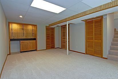 5th image of 1354 Arlington Ct