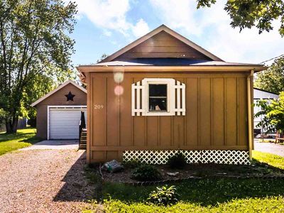 209 Gardena Ave, East Peoria, IL, 61611