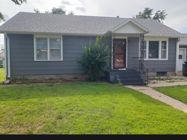 1021 Madison Ave, Newton, KS 67114