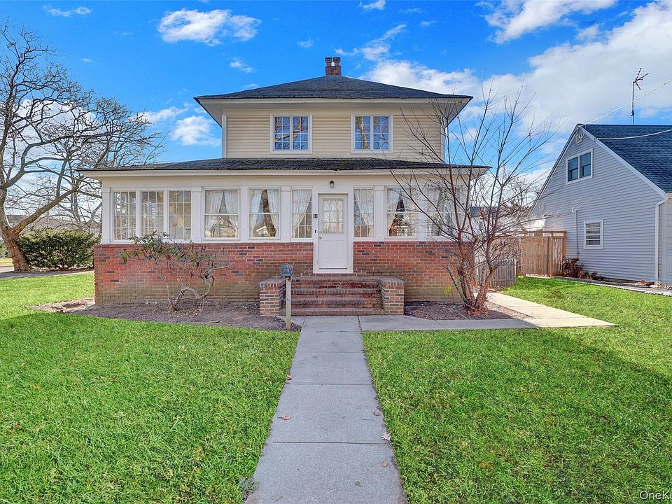 1st image of 31 Hiawatha Drive