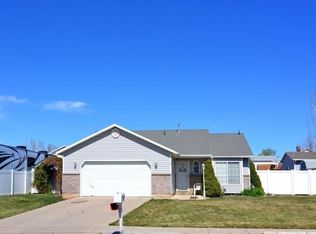 333 W 25 S, Clearfield, UT 84015