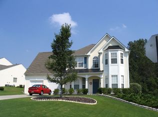 5083 Huntcrest Dr SW, Mableton, GA 30126