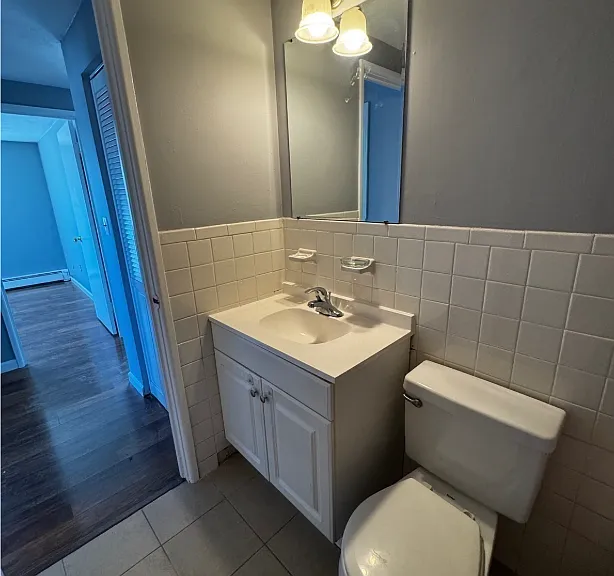 215 Winter St #4N — Photo 18
