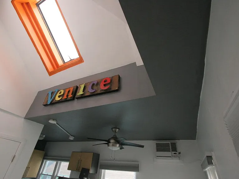 45 Ozone Ave #E — Photo 4