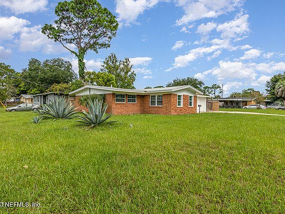 3rd image of 3006 SEARCHWOOD Drive