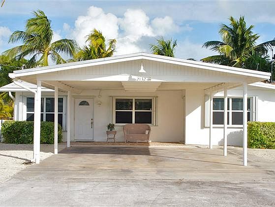 1st image of 2132 Dolphin Dr