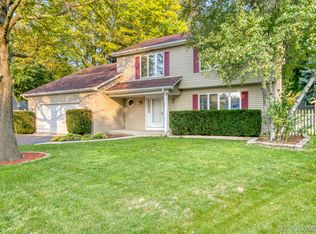 1317 Fieldstone Ct, Naperville, IL 60564