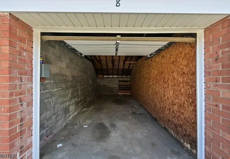 46 Knox Ter #2A — Photo 17