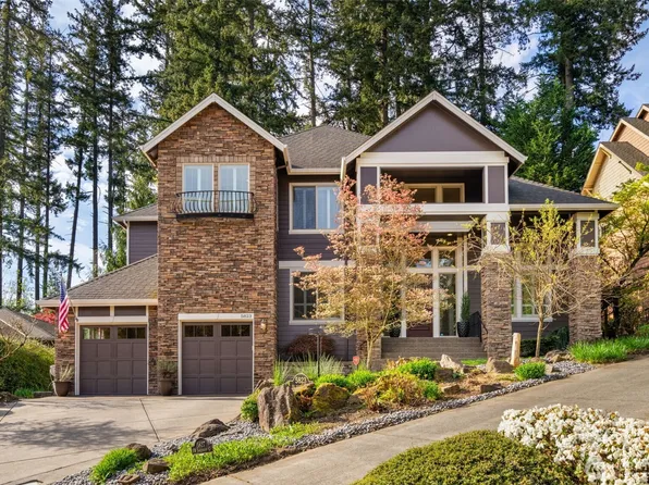 5823 NW Inglewood Court, Camas, WA 98607
