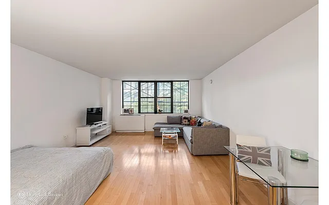 Rented by Douglas Elliman | media 12