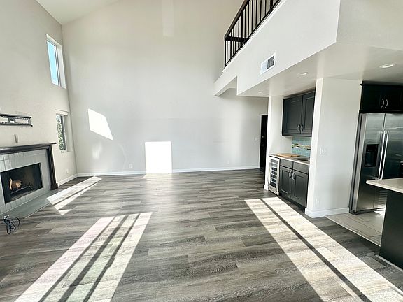 5th image of 11818 Courtleigh Dr APT 202