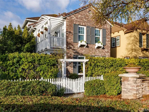 4 Earthen Ct, Mission Viejo, CA 92694