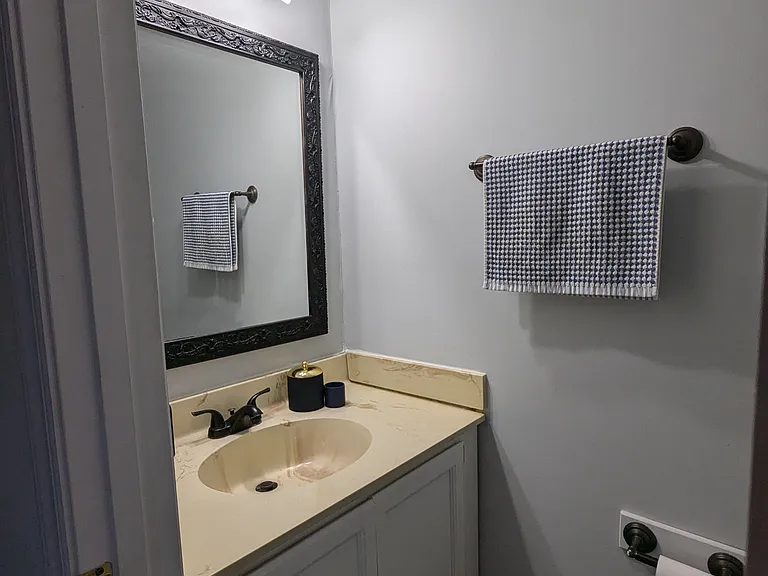 5400 Scenic View Ln — Photo 8