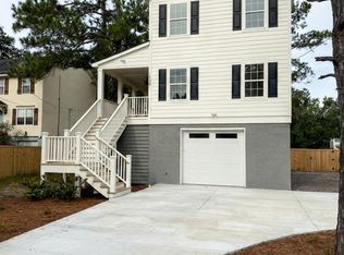 1685 Old Military Rd, Charleston, SC 29412