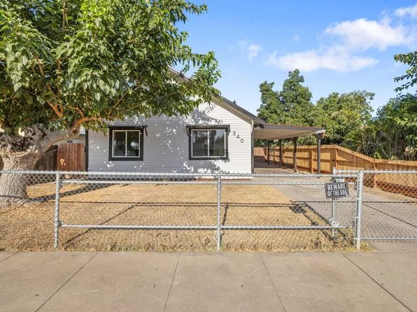 340 N Linnell Avenue, Farmersville, CA 93223