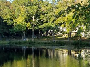 71 Tifft Rd, North Smithfield, RI 02896