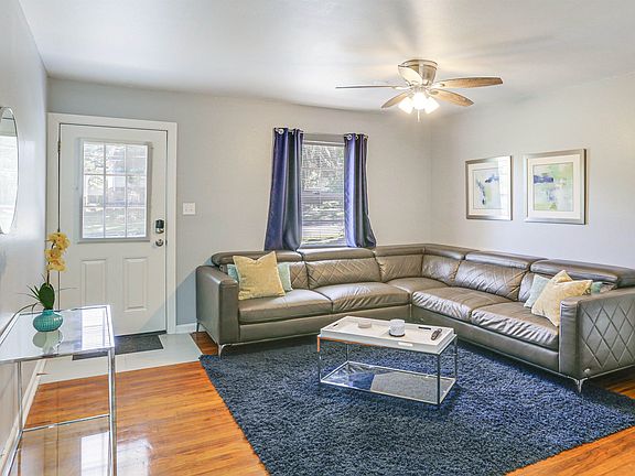 5th image of 2300 Jackson Bluff Rd