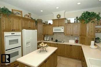 2nd image of 2979 Wentworth Way