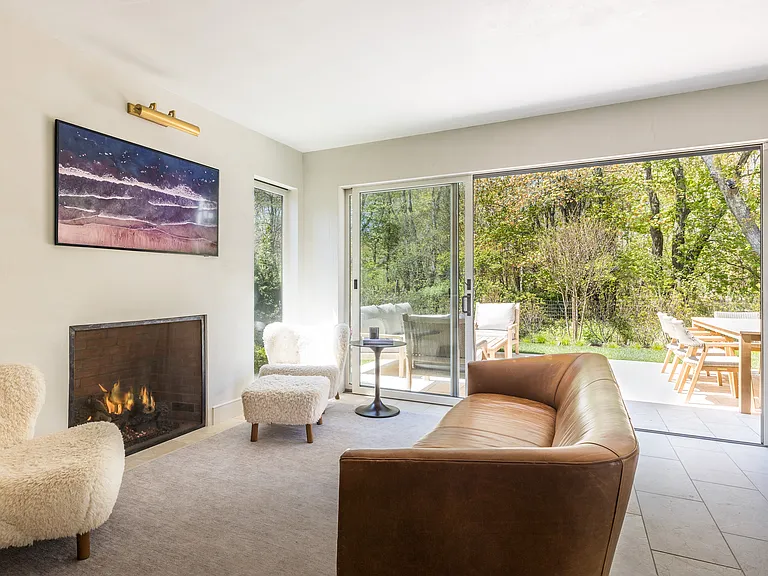 23 Maple Ln — Photo 9