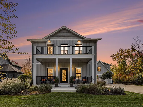 6910 3rd St, Douglas, MI 49406