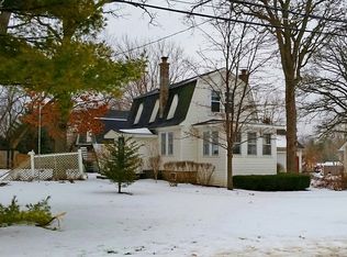 149 Oak Knoll Dr, Lake Villa, IL 60046