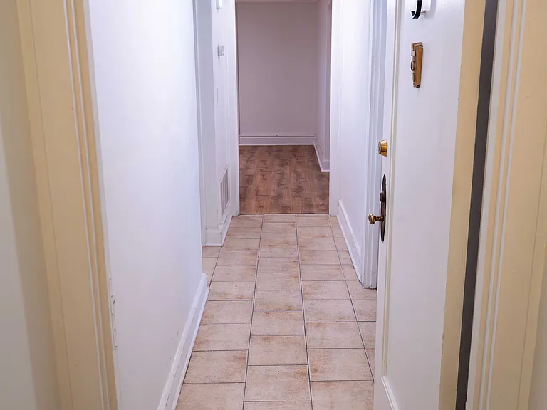 3007 Grand Ave #5 — Photo 5