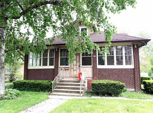 555 Park Ave, Columbus, WI 53925