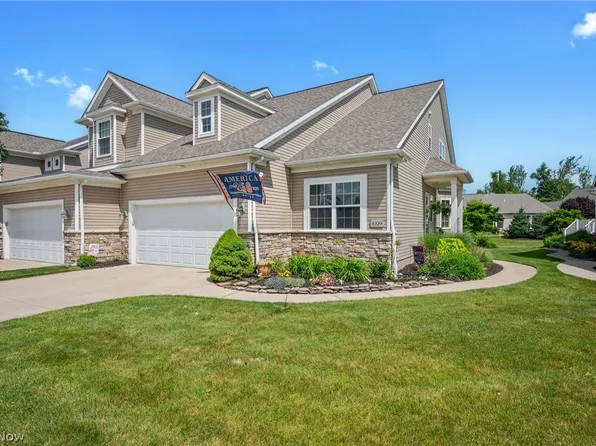 8329 Beaumont Dr, Mentor, OH 44060