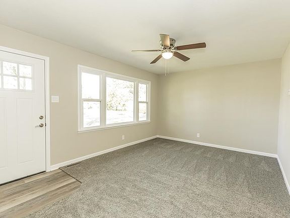 5th image of 1407 Oak St
