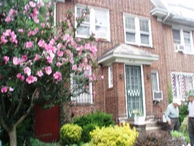 3334 88th St, Flushing, NY, 11372