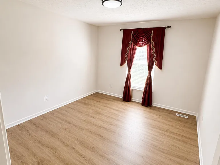 14331 Chariots Whisper Dr — Photo 17