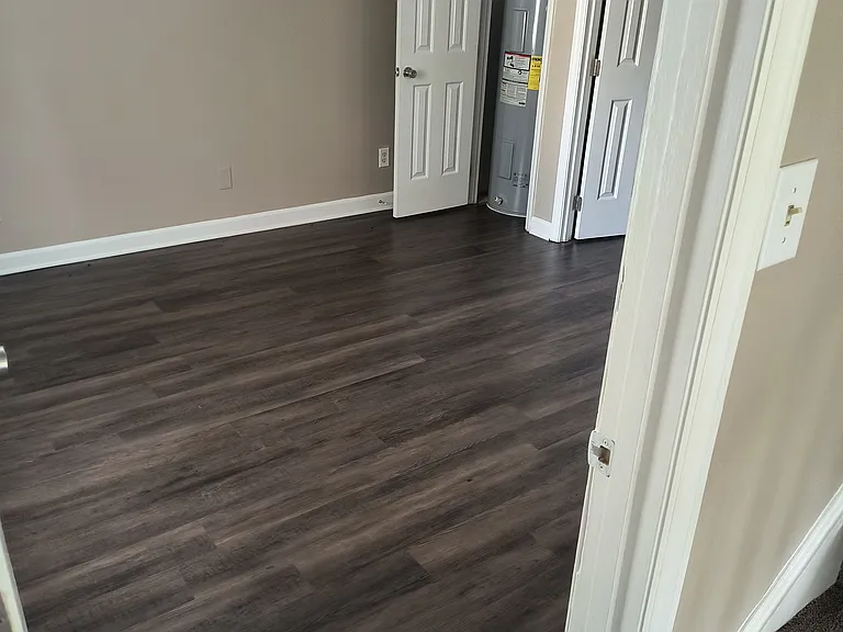 245 Guinevere Ct — Photo 8