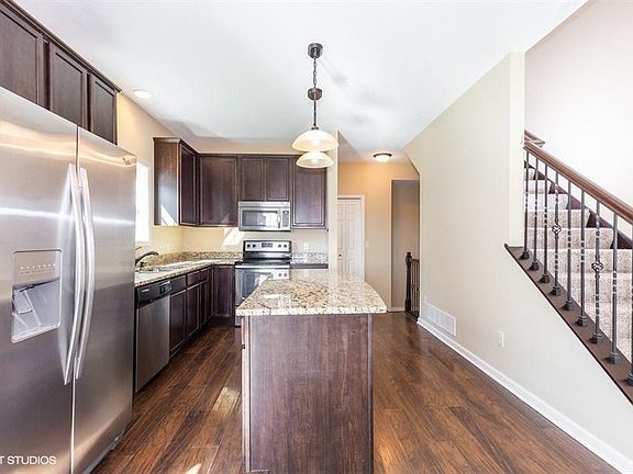 5th image of 2554 Vierling Dr E