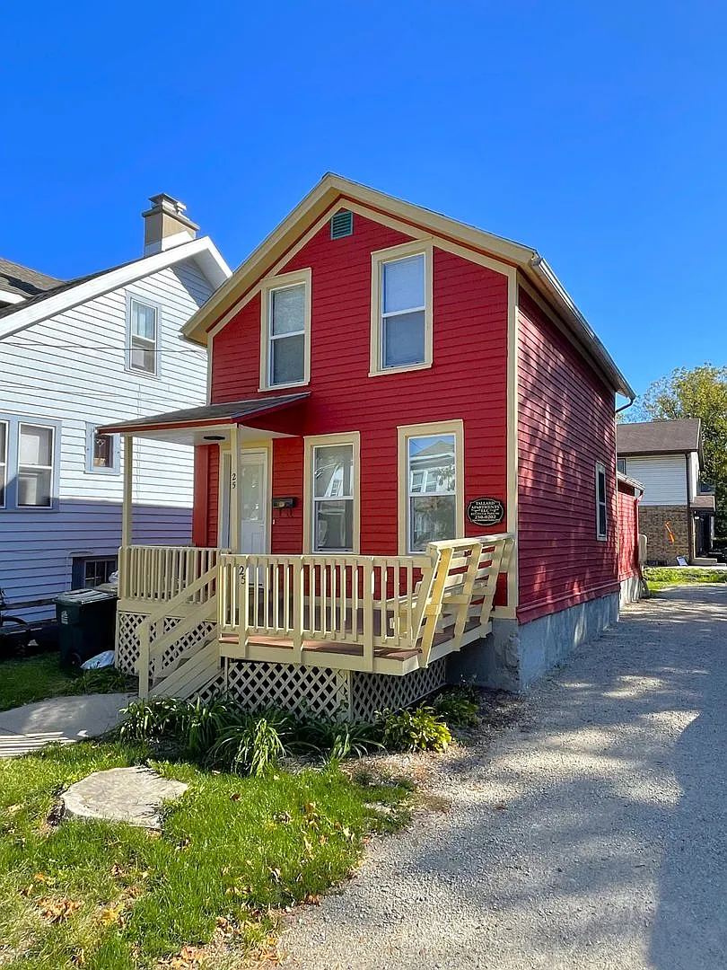 25 S. Randall (5 BR) - Tallard Apartments — Photo 1