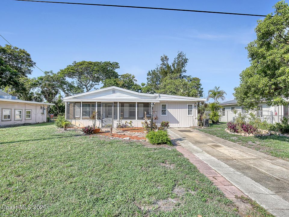 1st image of 620 Wisteria Dr