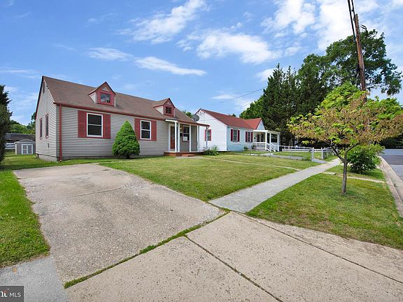 2nd image of 5007 Somerset Rd
