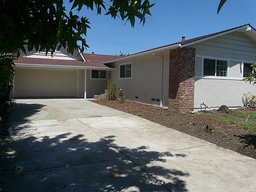 2nd image of 3465 Kenyon Dr