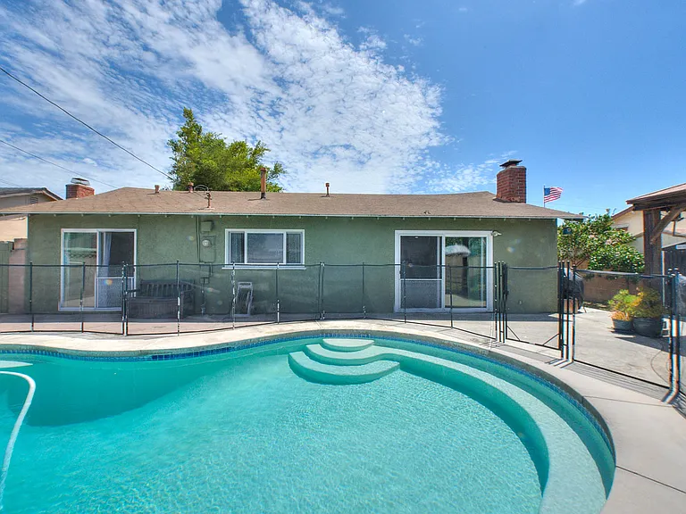 Backyard Pool