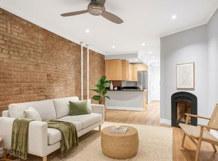564 Hudson St #4B, New York, NY 10014